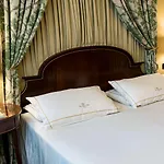 Hotell River Chateau 4*