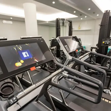 ريفر شييتو فندق