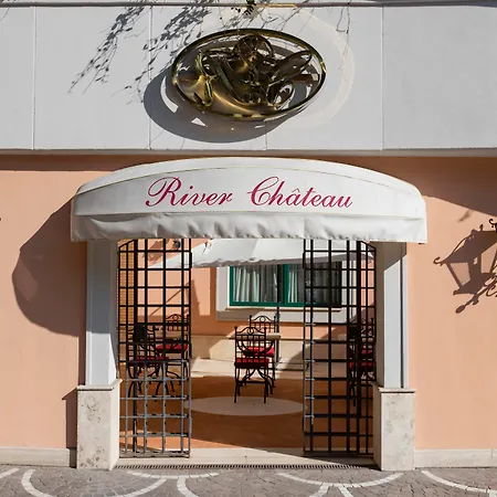 リバー シャトー ローマ