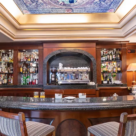 リバー シャトー ホテル ローマ