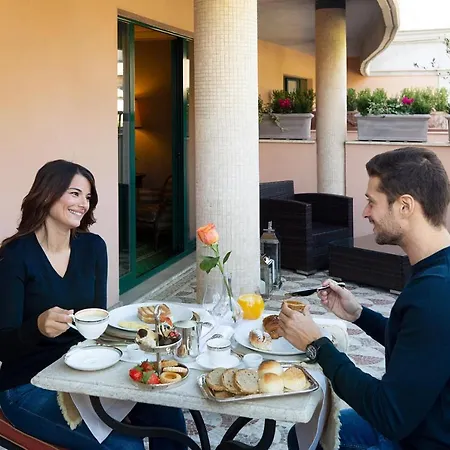 ريفر شييتو فندق روما