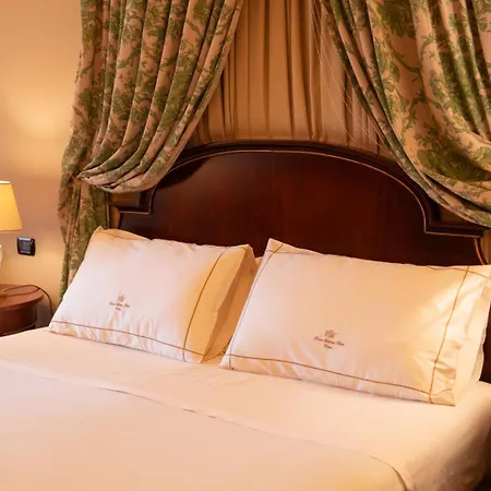 Hotel River Chateau 4*
