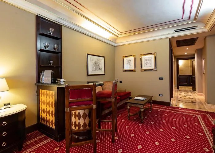 Hotel River Chateau 4*