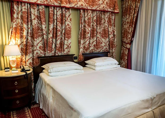 River Chateau 4* Rzym