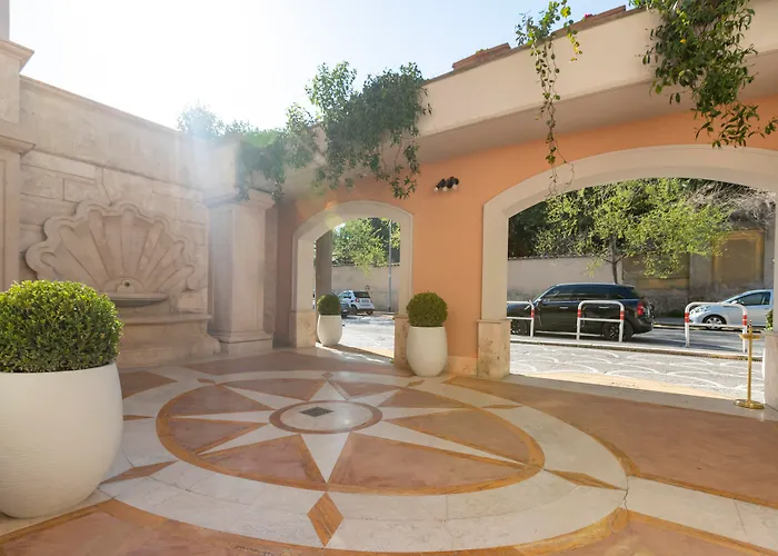 Hotel River Chateau 4*