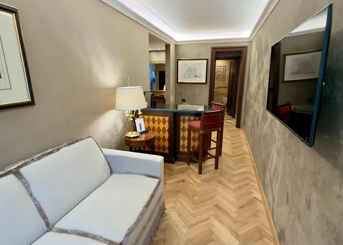 리버 샤토 호텔