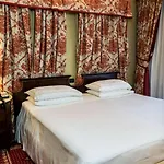 River Chateau 4* Rome