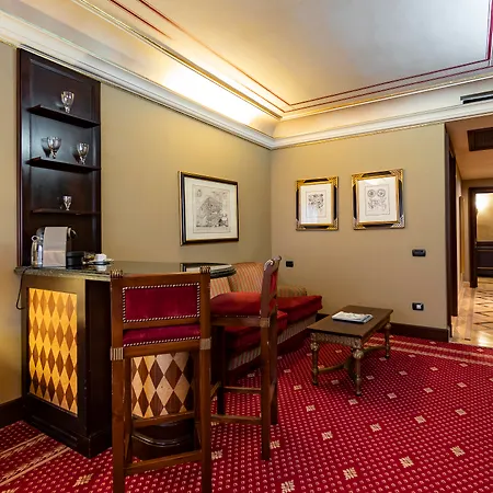 Отель River Chateau 4*