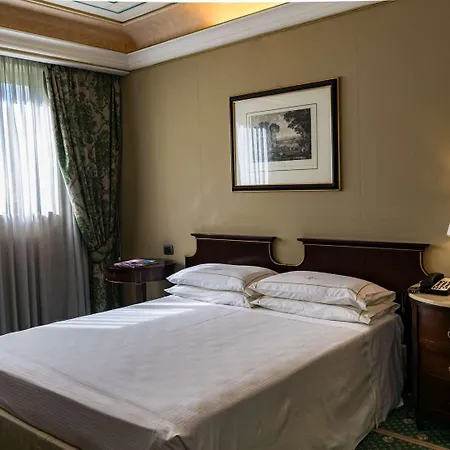 River Chateau Otel 4*