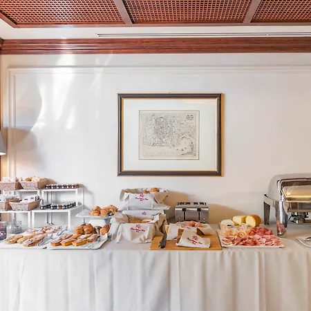 River Chateau 4* Roma