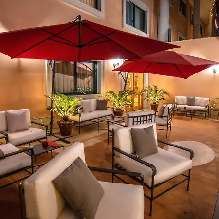 River Chateau Отель 4*