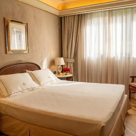 River Chateau 4*