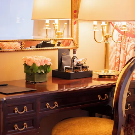 Hotel River Chateau Rom