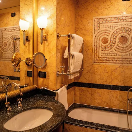 River Chateau 4* Rom