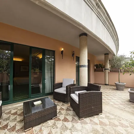River Chateau מלון רומא
